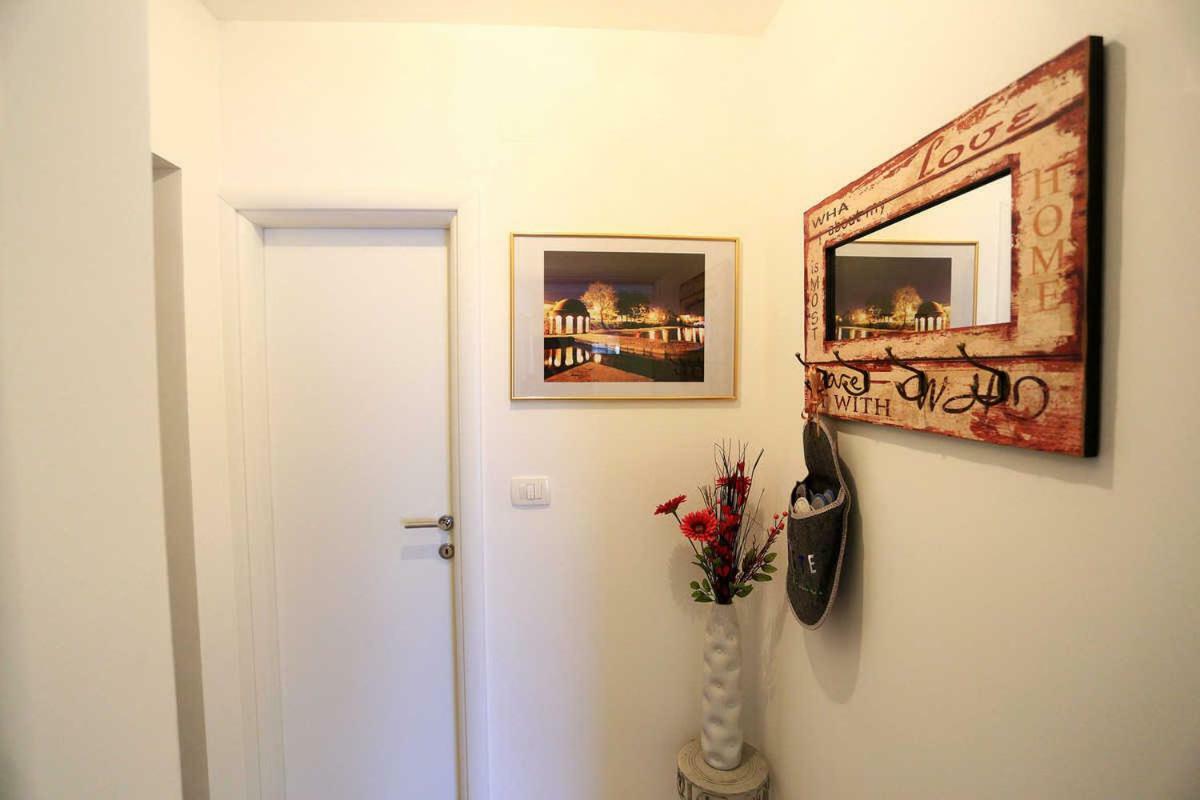 Appartamento Viva Riva Zara Esterno foto